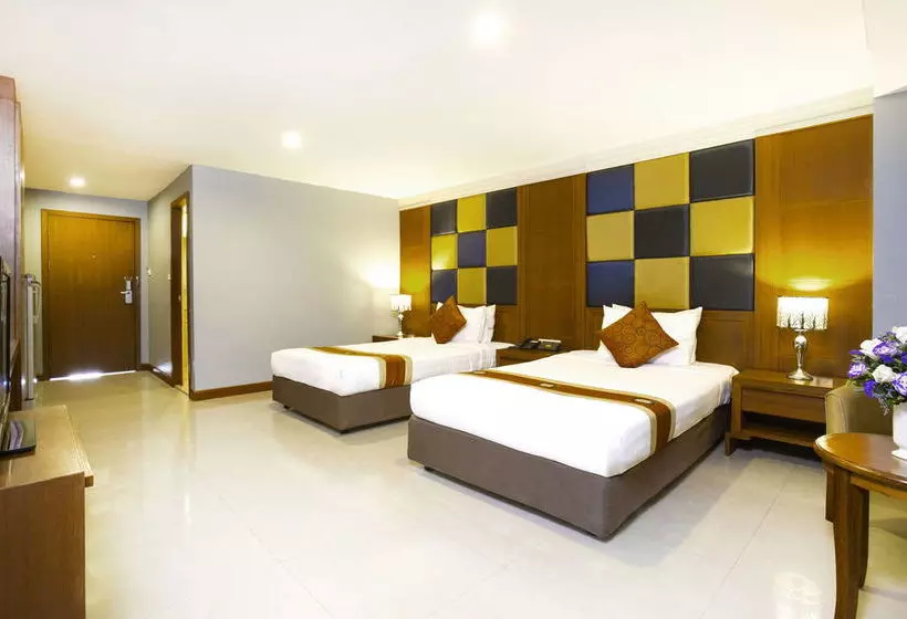 Bally Suite Sukhumvit