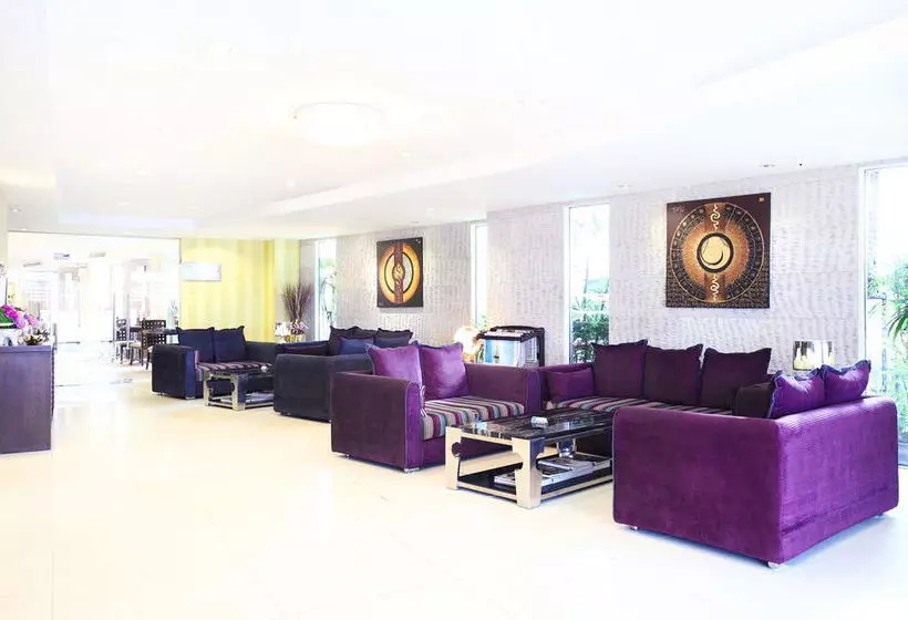 Bally Suite Sukhumvit