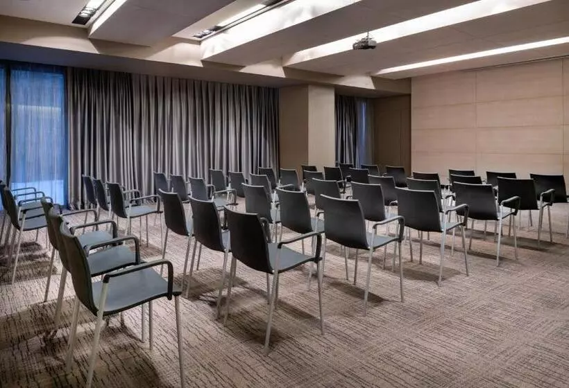 Ac Hotel Sants By Marriott