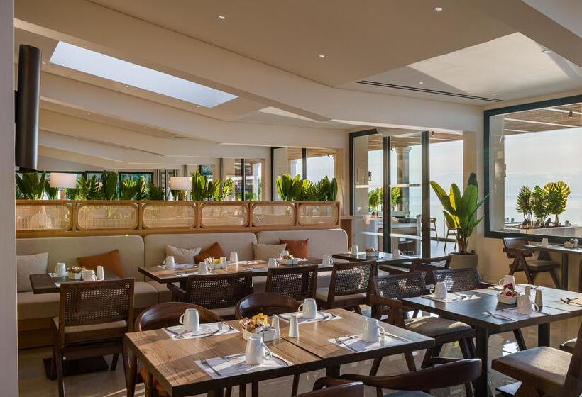 فندق Aeolos Beach Resort