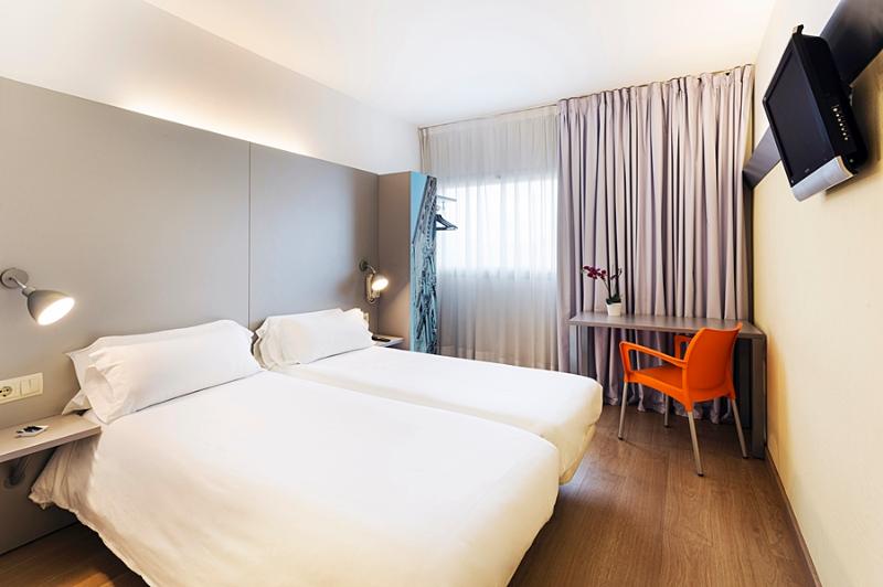 B&b Hotel Girona 2