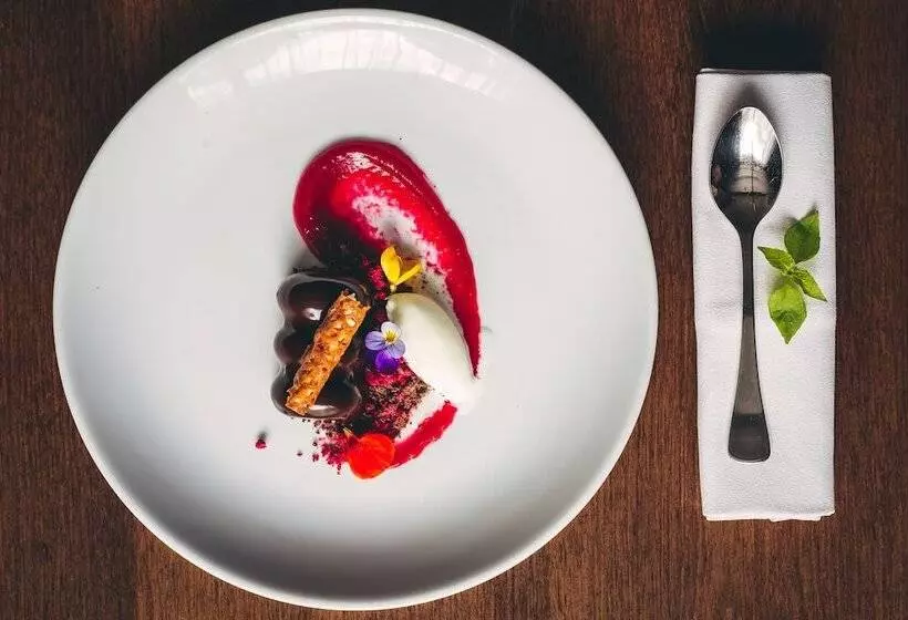 בית מלון כפרי Bolton