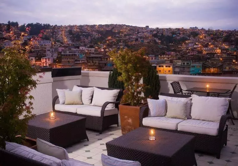 هتل Casa Higueras