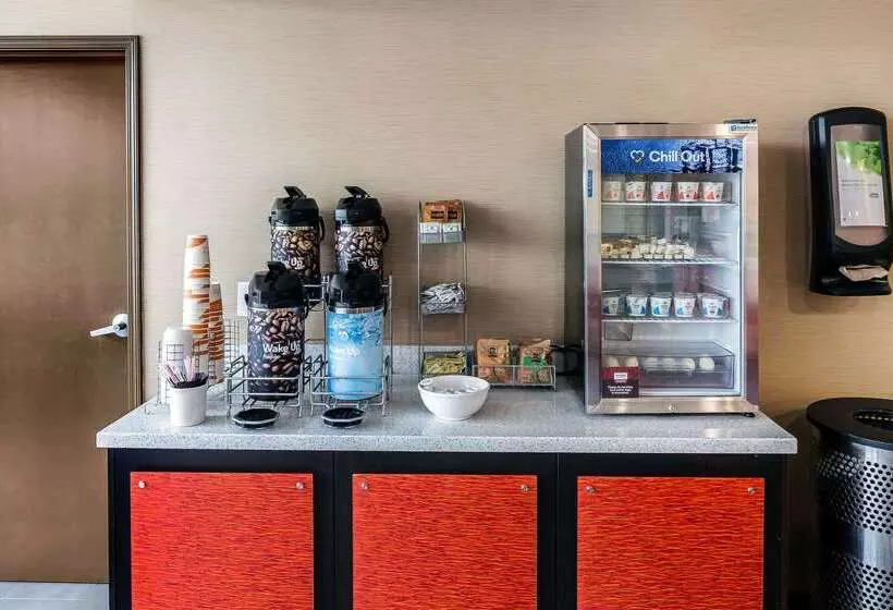 酒店 Comfort Suites San Jose Airport