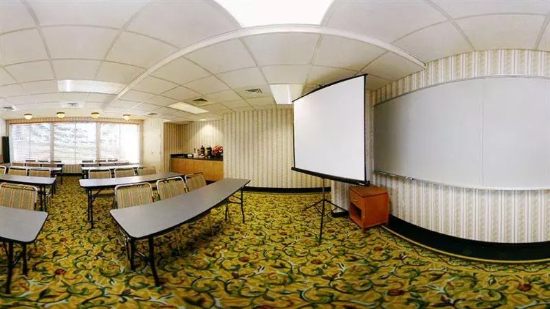 酒店 Comfort Suites San Jose Airport