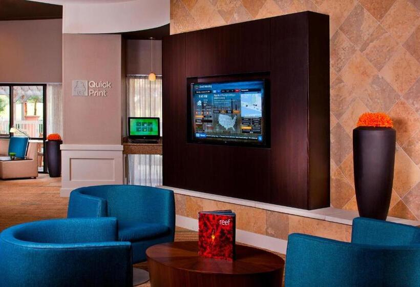 فندق Courtyard By Marriott Sandestin At Grand Boulevard