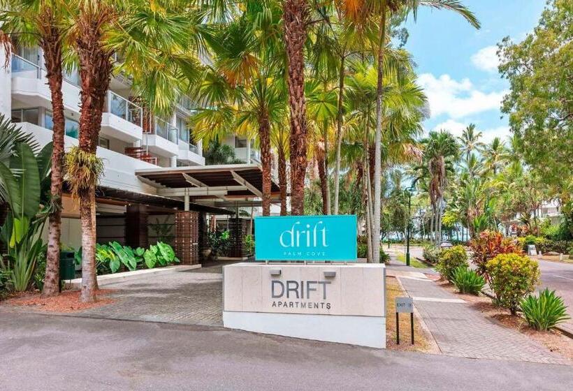 ホテル Drift Palm Cove