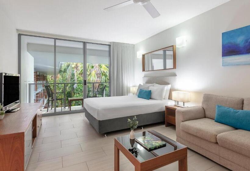 ホテル Drift Palm Cove