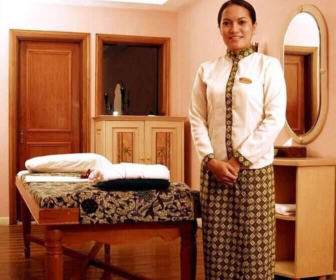 בית מלון כפרי Gran Puri Manado