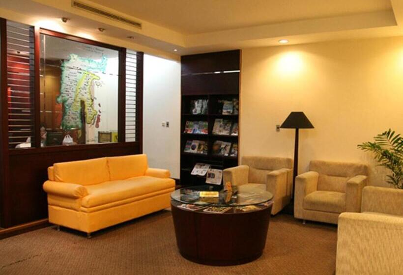 בית מלון כפרי Gran Puri Manado