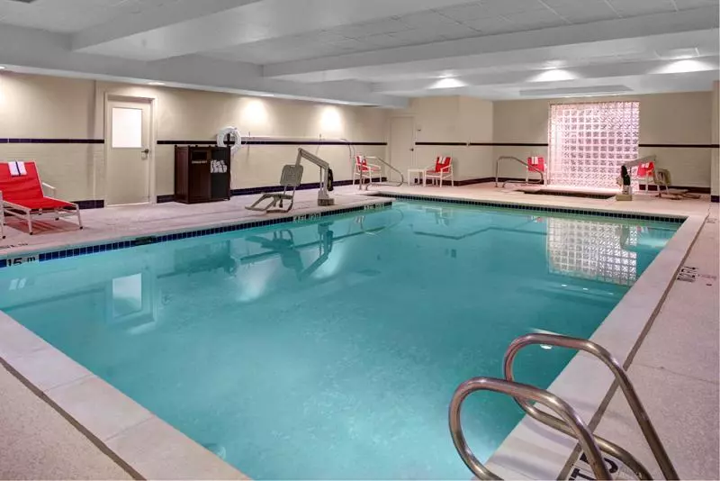 فندق Holiday Inn Express Ashland, An Ihg