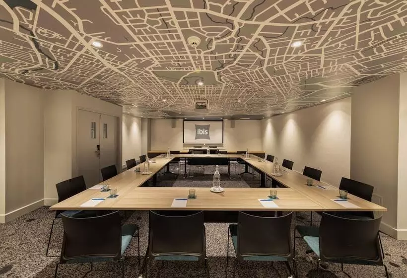 فندق Ibis Christchurch