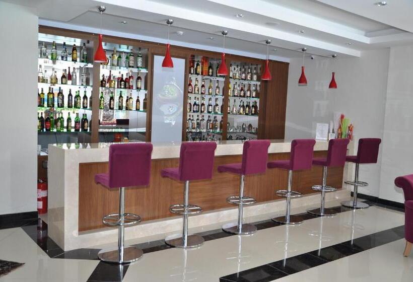 Kleopatra Micador Otel