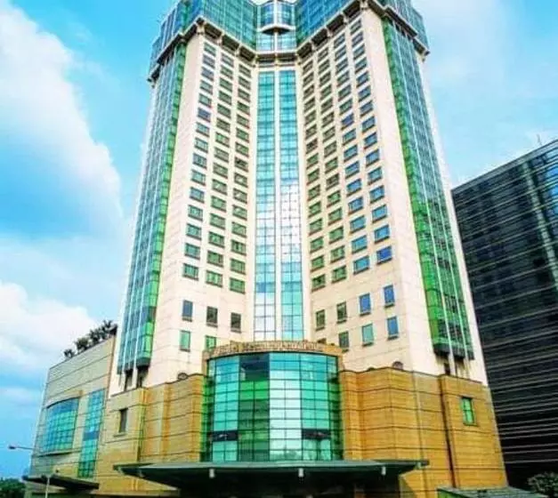 ホテル Menara Peninsula