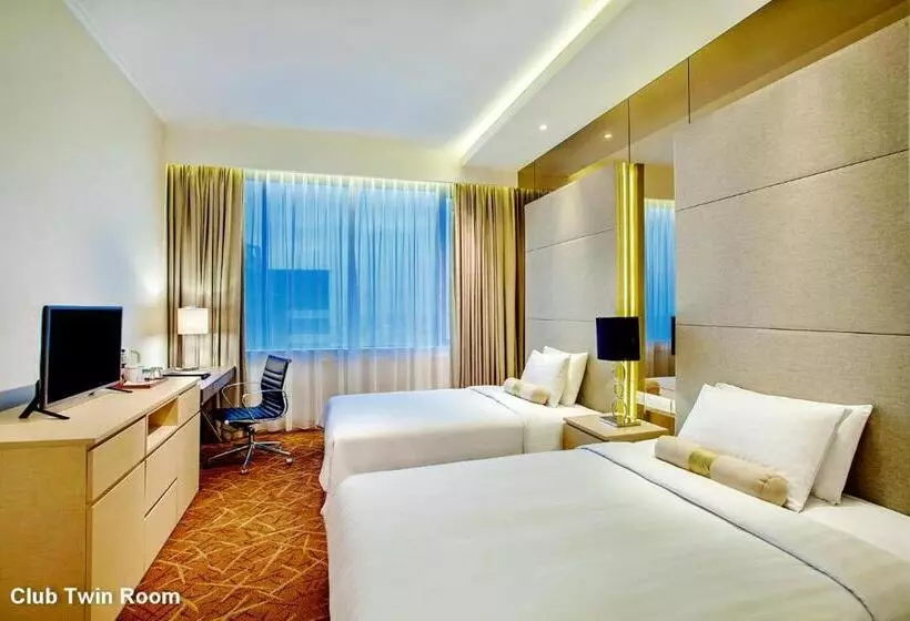 ホテル Menara Peninsula