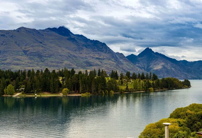 ホテル Oaks Queenstown Club Suites