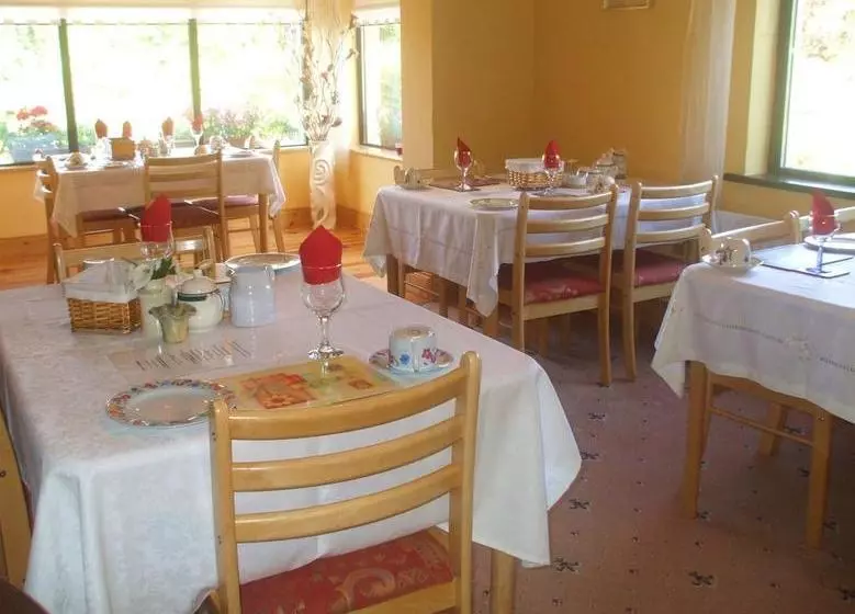 酒店 Perrymount Country Home