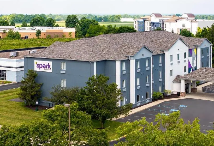 ホテル Quality Suites Ne Indianapolis Fishers