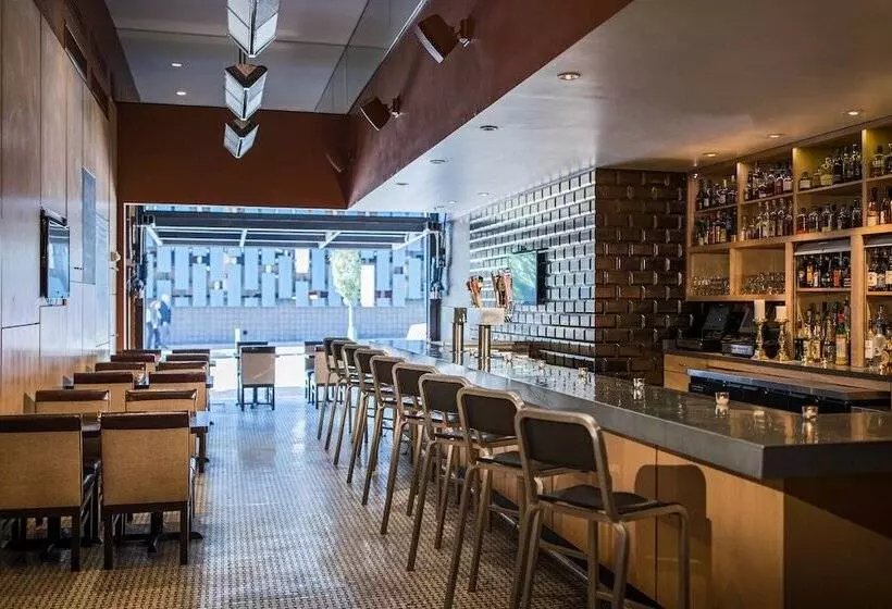 هتل Renaissance Pittsburgh