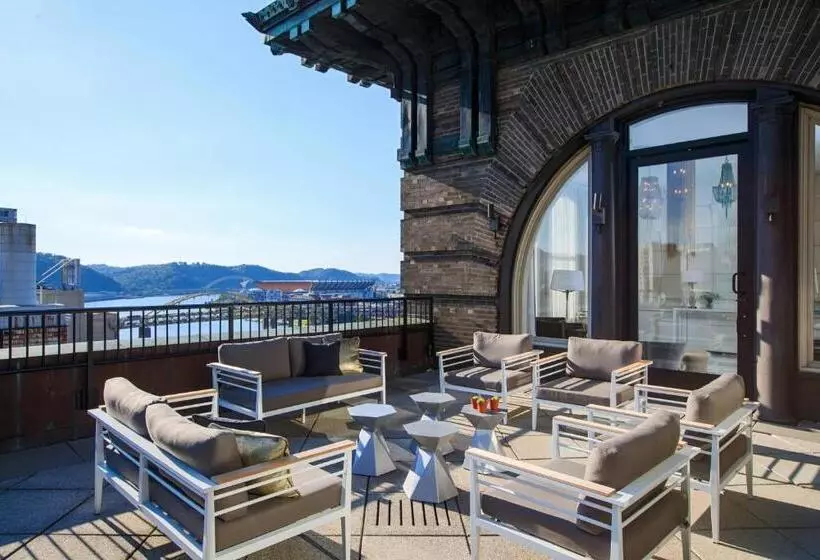 هتل Renaissance Pittsburgh