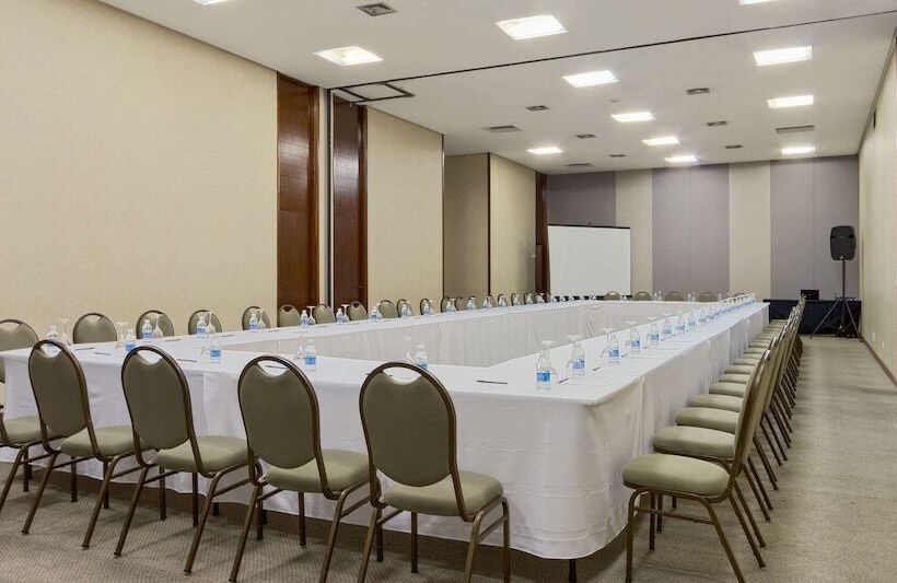 فندق Royal Tulip Brasilia Alvorada