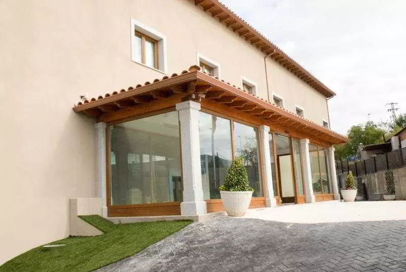 ホテル Villa De Navalcarnero