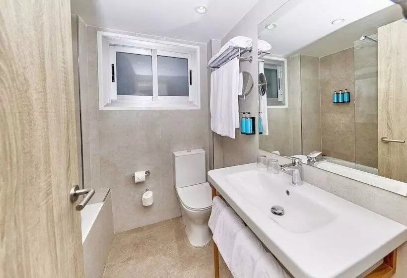 Leonardo Royal Suites Ibiza Santa Eulalia