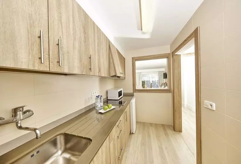 Leonardo Royal Suites Ibiza Santa Eulalia