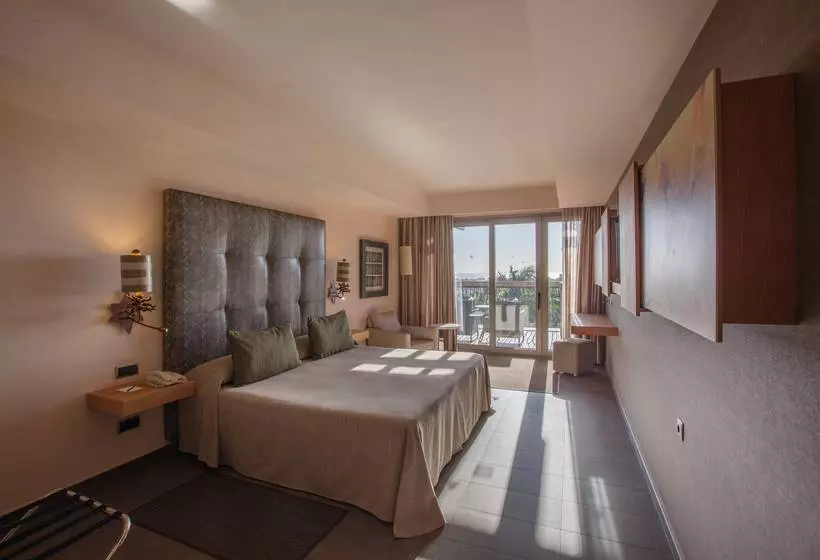 Lopesan Baobab Resort