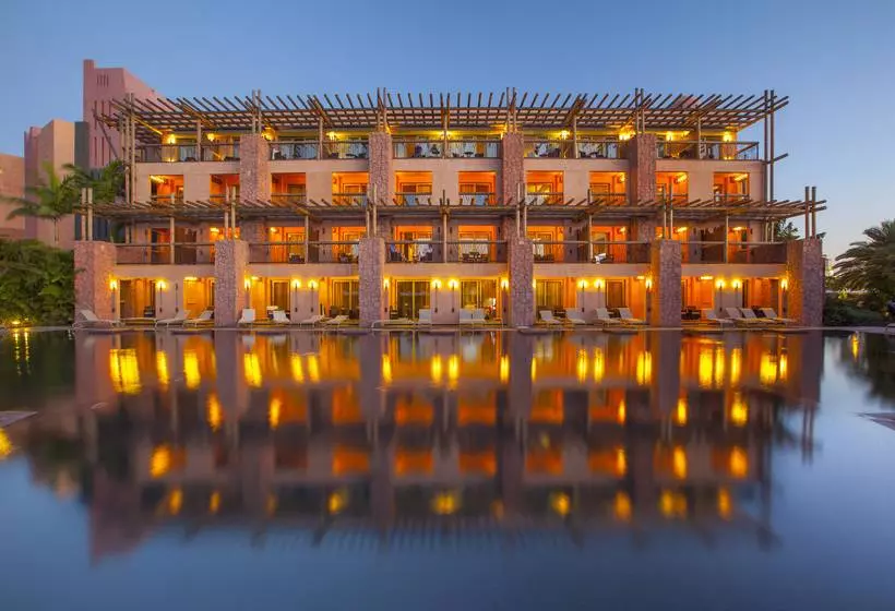 Lopesan Baobab Resort