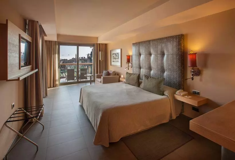 Lopesan Baobab Resort