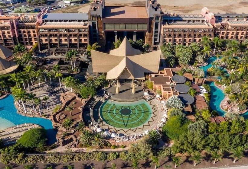 Lopesan Baobab Resort