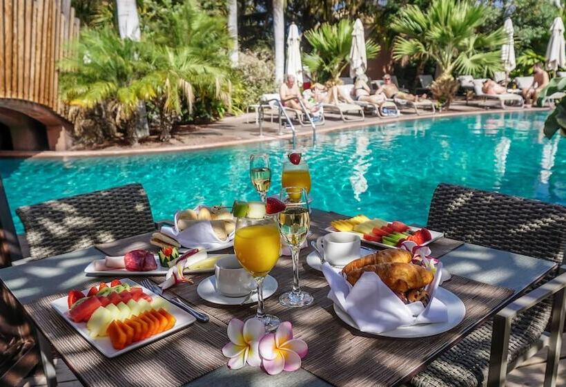 Lopesan Baobab Resort