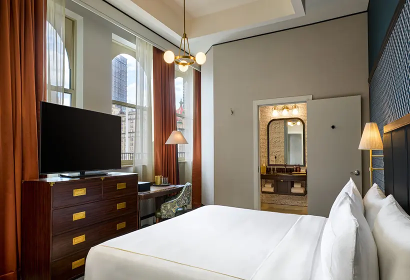 The Atterbury Hotel, Autograph Collection 