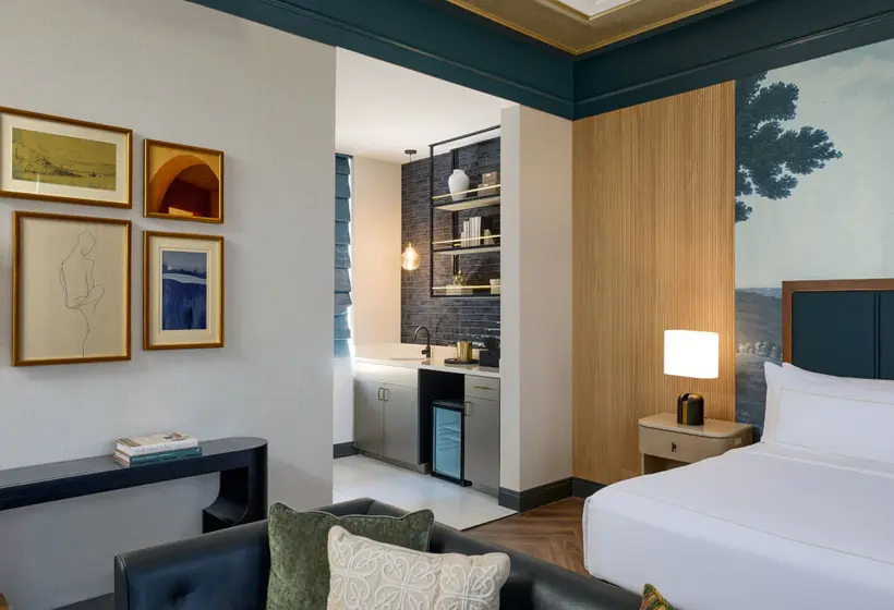 The Atterbury Hotel, Autograph Collection 