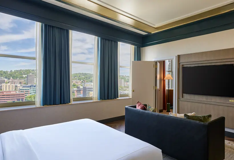 The Atterbury Hotel, Autograph Collection 
