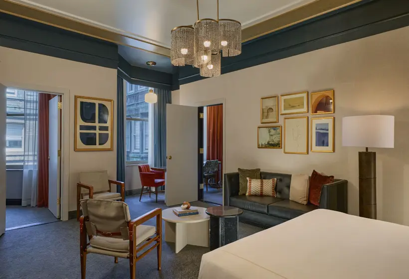 The Atterbury Hotel, Autograph Collection 