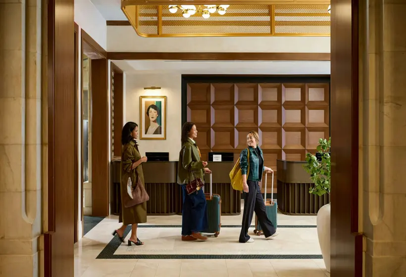 The Atterbury Hotel, Autograph Collection 