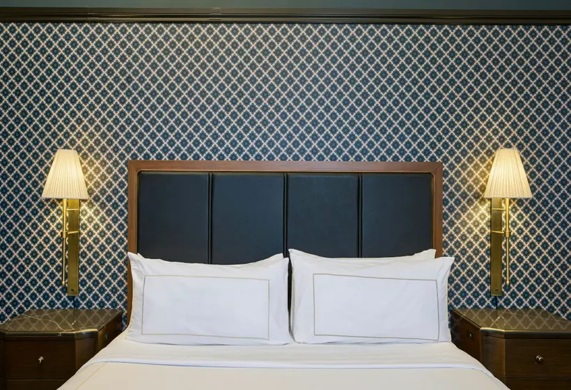 The Atterbury Hotel, Autograph Collection 