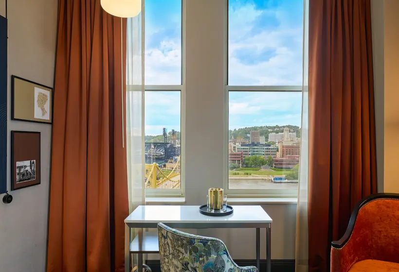 The Atterbury Hotel, Autograph Collection 