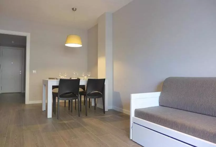 Rentalmar Zahara Family Suites