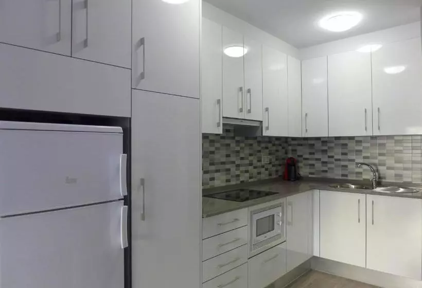 Rentalmar Zahara Family Suites