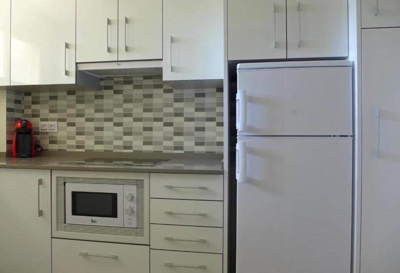 Rentalmar Zahara Family Suites