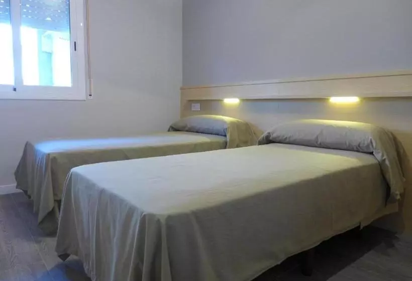 Rentalmar Zahara Family Suites