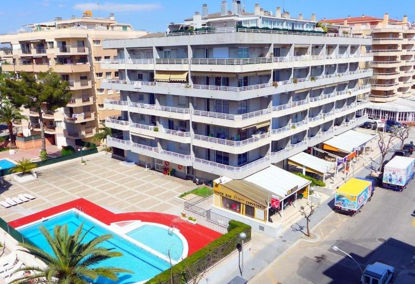 Rentalmar Zahara Family Suites