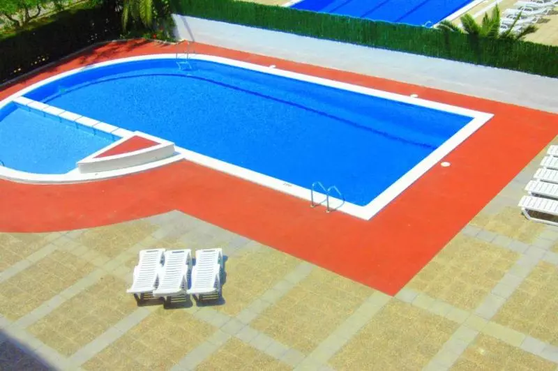 Rentalmar Zahara Family Suites