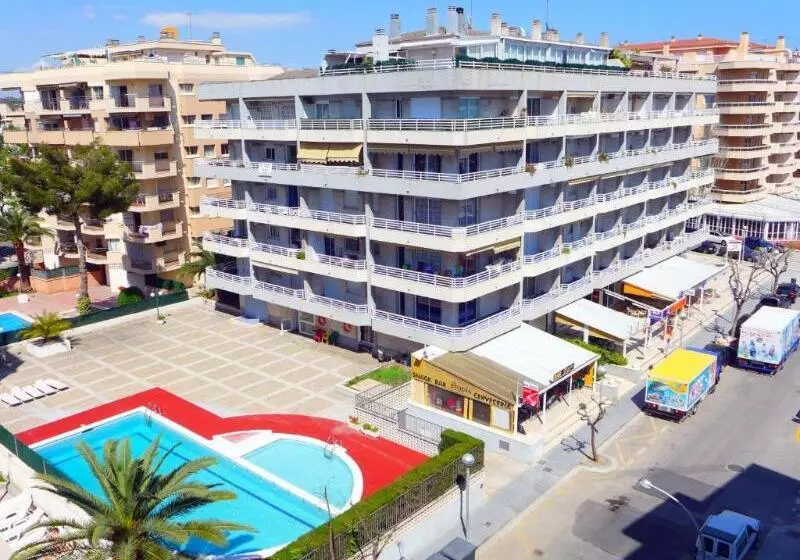 Rentalmar Zahara Family Suites