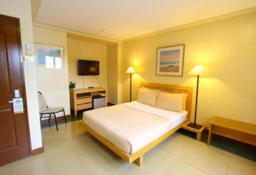 ホテル Trace Suites By Sms Hospitality