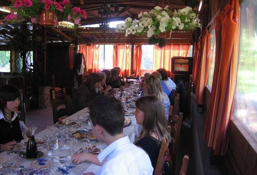 Отель B&b Monticelli