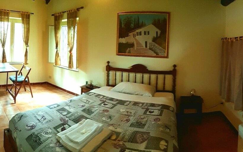 Отель B&b Monticelli